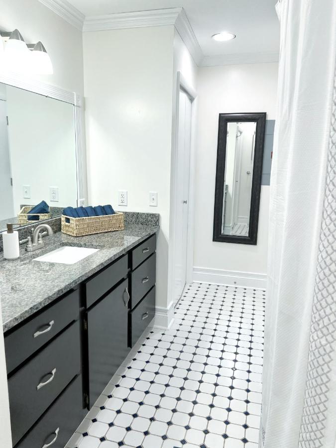 Modern 1Br Apt In The Heart Of Downtown Уилмингтон Экстерьер фото
